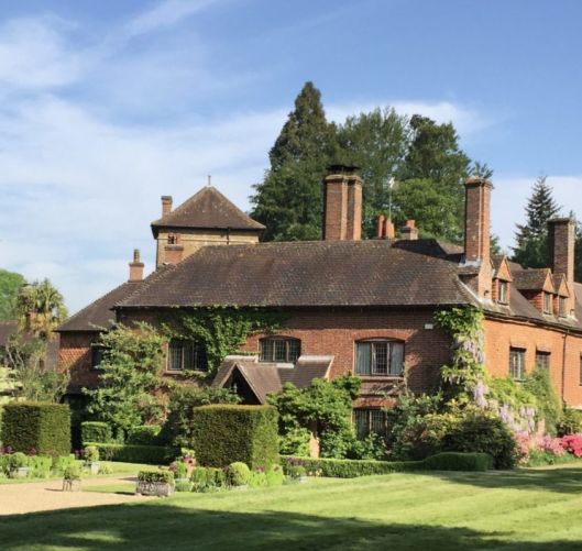 Ramster Hall & Garden